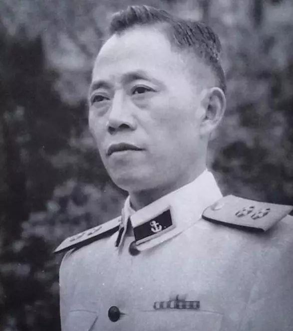 陶勇将军传，红四方面军高级将领有哪些（开国中将陶勇：骁勇智服海匪）