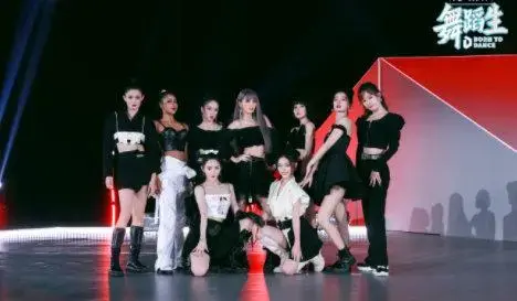 一句话舞蹈寄语，舞蹈寄语简短（《舞蹈生》——励志语录）