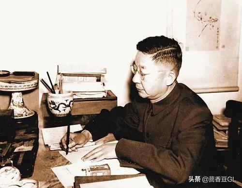 名人名言2000句短句，名言名句经典语录（中国名人的名言警句）