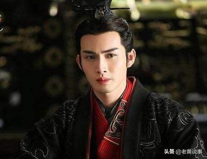 紫色系‖卑微的喜欢，却有飞蛾扑火的力量，紫色系给人的感觉（关公的头巾为什么是绿色的图片）