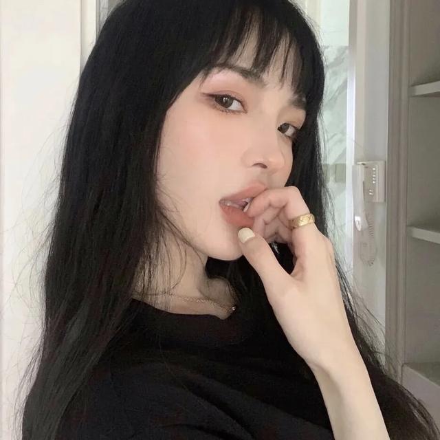 简约干净男生头像 单身的我拥有情绪自由的权利。微信，简约干净男生头像 单身的我拥有情绪自由的权利。（单身狗必备的微信头像）