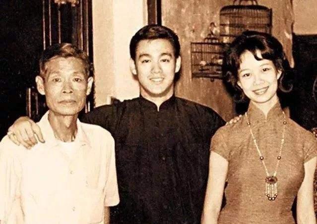 李小龙师傅之死完整，这三个人的死对李小龙打击太大