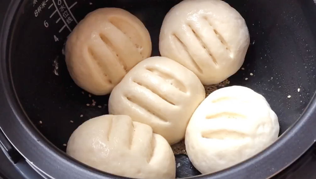 圖片[4]-【電飯鍋面包】做法步驟圖 不用揉出手套膜 松軟拉絲越嚼越香-起舞食譜網