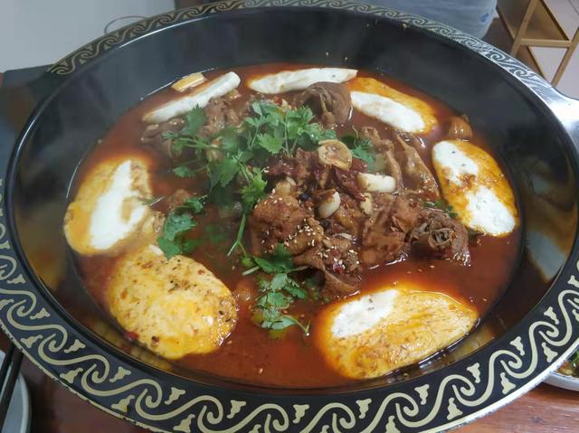 三门峡美食，三门峡美食手抄报（吃在三门峡之胡记六道菜馆）