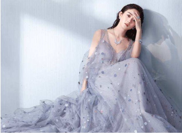 黄子韬学历高吗，黄子韬学历（这些低学历明星或受牵连）