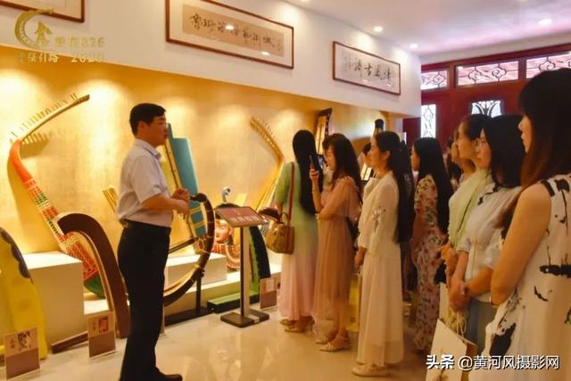 给感动人物刘兰芝的颁奖词，刘兰芝当选感动中国（2020爱在8·26）