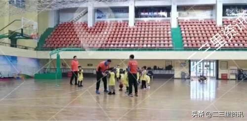 街头篮球玩不了，WIN10玩街头篮球掉线（抚顺“力冠体育”望花篮球班迟迟不复课）