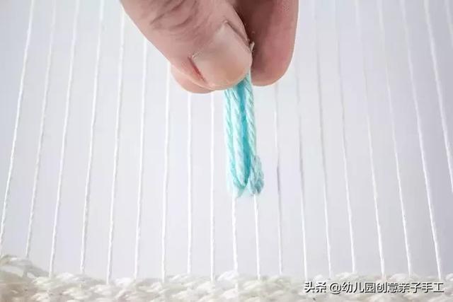 创意书签制作方法，阅读书签制作（毛线创意手工-杯垫、书签和挂饰）