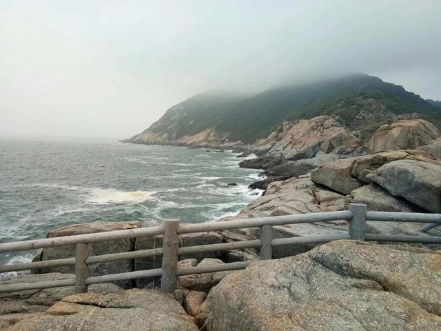 茂名放鸡岛有什么好玩的，茂名除了放鸡岛还有什么岛（茂名有个神秘的海岛——放鸡岛）