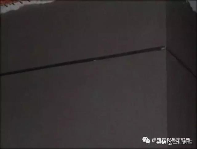 分格缝有哪些设置及做法,分格缝的设置要求及盖缝方法是什么(施工流程及工艺要点解读) 分格缝有哪些设置及做法,分格缝的设置要求及盖缝方法是什么(施工流程及工艺要点解读)