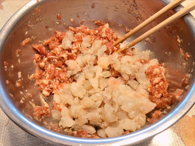 三鲜馅饺子是哪三鲜，湾仔码头三鲜馅饺子是哪三鲜（很多人弄错了）