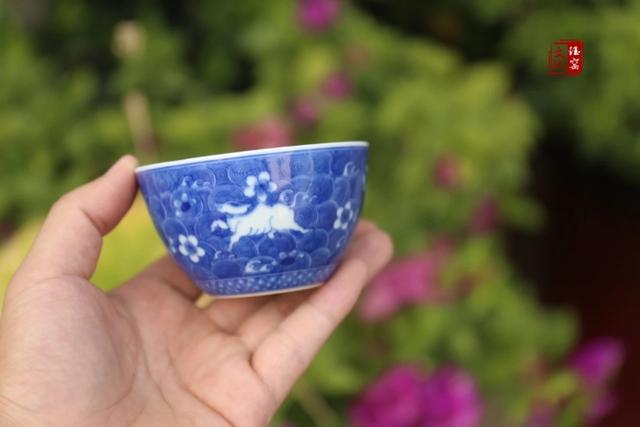 青花瓷的特点和意义是什么，青花瓷的主要特征（青花瓷最大的特点）