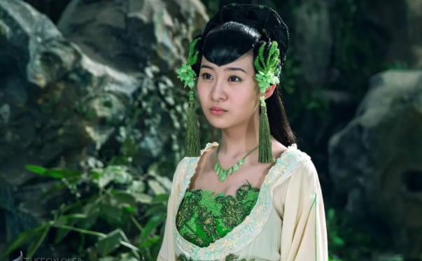 梦见摘桑葚吃是什么意思周公解梦，梦见摘桑葚是什么意思（国产仙侠剧的“好嫁风”）