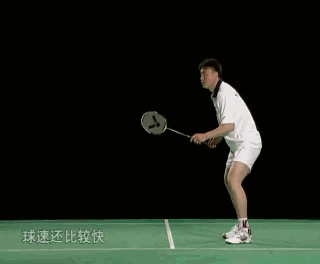 羽毛球基本动作，羽毛球的主要基本动作（18种常用羽毛球基本动作）