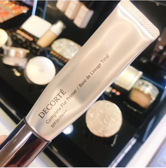 香缇卡隔离有什么作用，干皮最爱用的隔离<1>