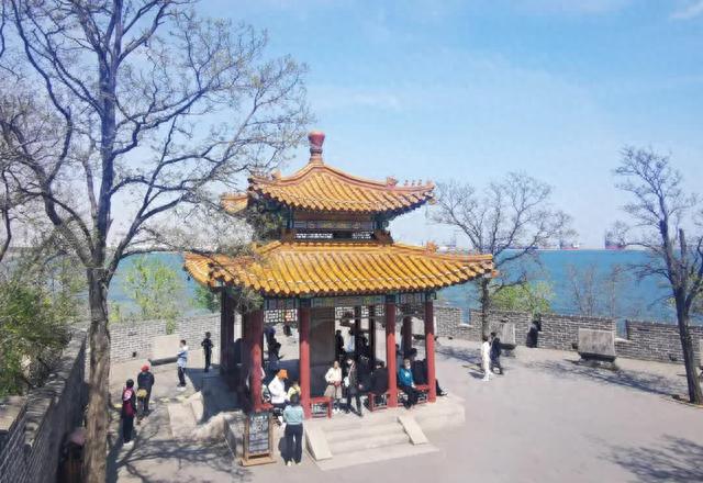 秦皇岛山海关，是真坑还真香？