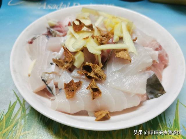 脆鲩鱼最佳做法，餐厅88元一道的脆肉鲩