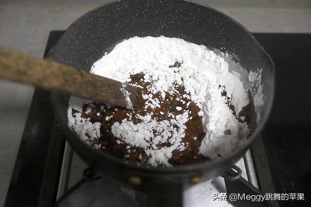 牛奶苹果榨汁有什么好处，牛奶和苹果榨汁有什么作用（这道微甜Q弹的牛奶饮品）