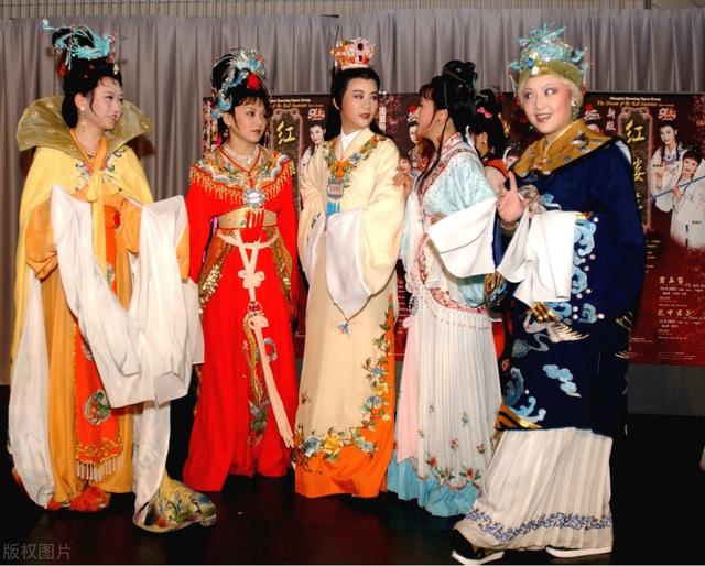 红楼梦人物鉴赏，红楼梦人物赏析（红楼梦：冷若冰霜的妙玉）