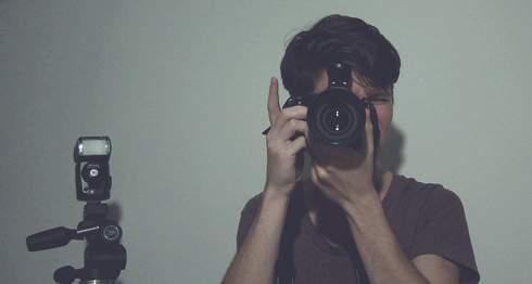 手机有镜子功能吗，vivo手机有镜子功能吗（真的会比真实的自己好看30%吗）