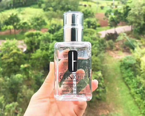 倩碧黄油是什么，倩碧黄油无油（经典黄油我能回购一万年，强推）