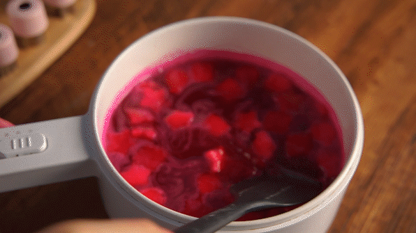 木薯淀粉做珍珠，木薯淀粉怎么做珍珠奶茶（高颜值梦幻水果珍珠来袭）