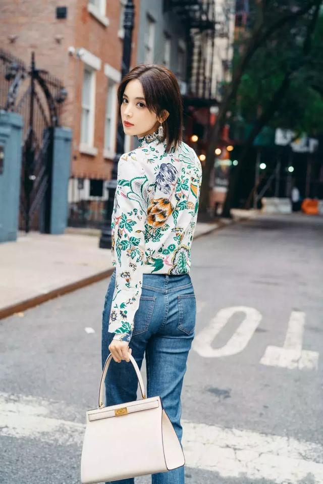 mk包包属于什么档次，MK包包属于什么档次（这五个颜值与质感均在线的包包品牌）