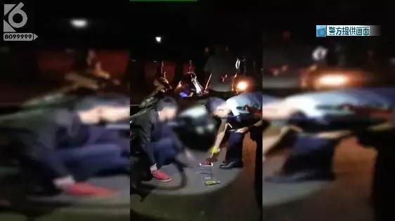 西装革履什么意思，西装革履送外卖？小心是贼