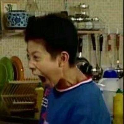 沙雕搞笑头像微信，鲨鱼家族，沙雕搞笑头像，快叫你的好朋友们一起用吧（最新搞笑又沙雕的四人微信头像）