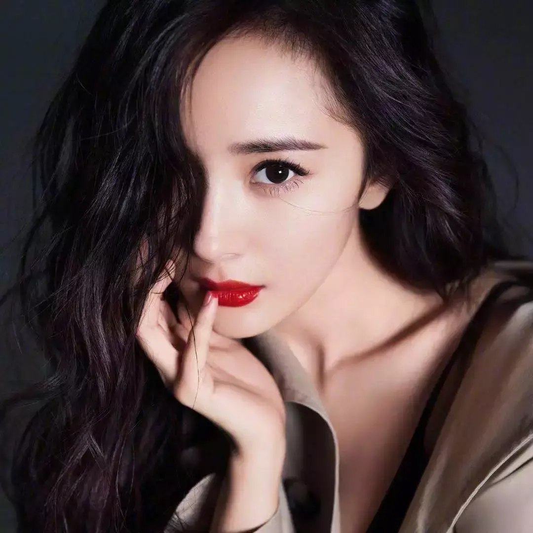 kanebo明星产品，孕妇能用的大牌护肤品（跨性别带货风有点大）