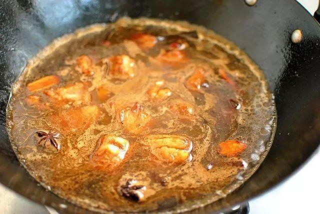 排骨米饭的做法，排骨米饭怎么焖好吃（6步搞定排骨焖饭）