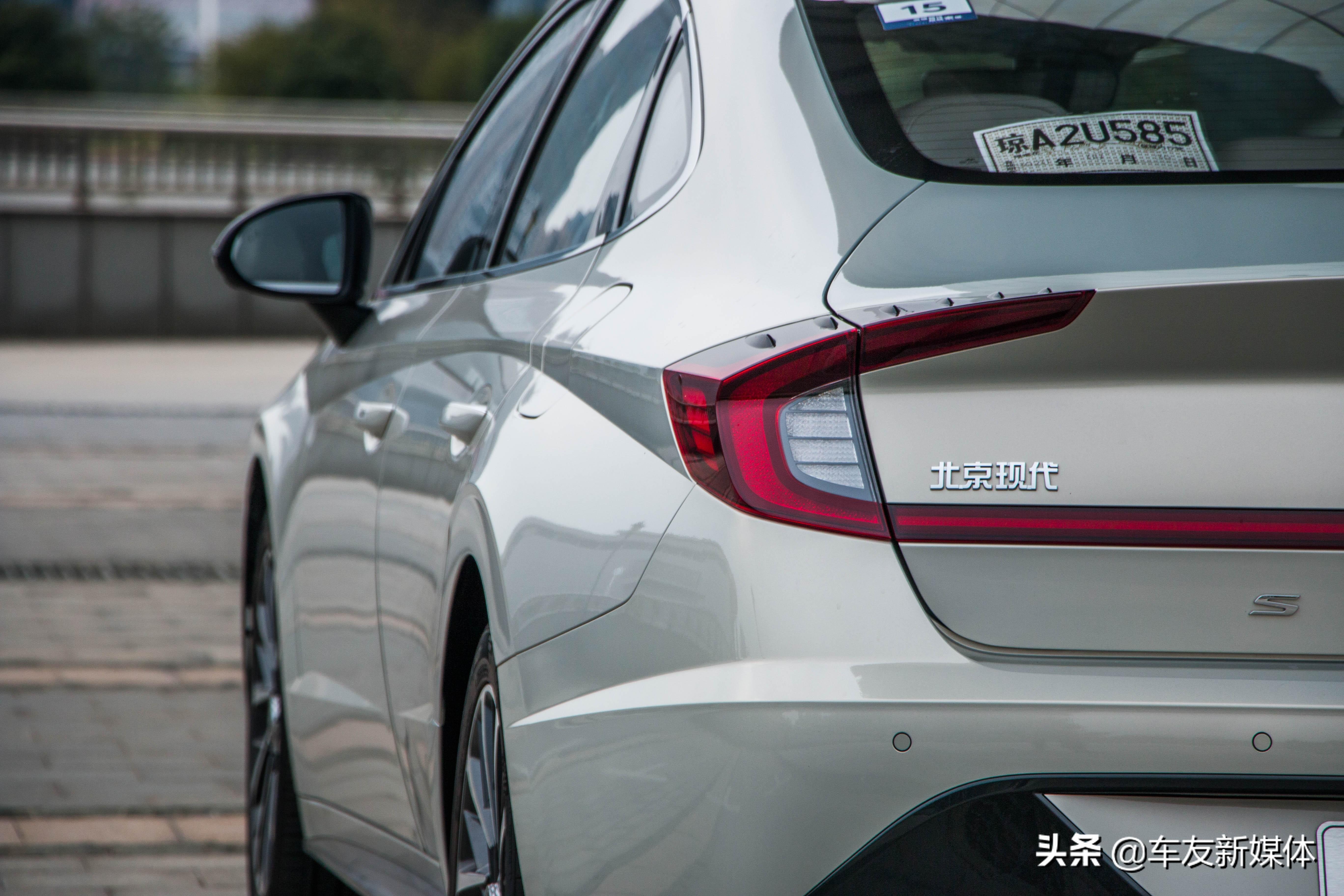 北京现代索纳塔第八代，北京现代索纳塔8代新款多少钱（深度试驾北京现代第十代索纳塔）