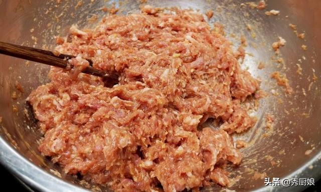 韭菜饺子馅怎样做，韭菜饺子馅的最佳配方和做法（牢记“2要点3不放”）