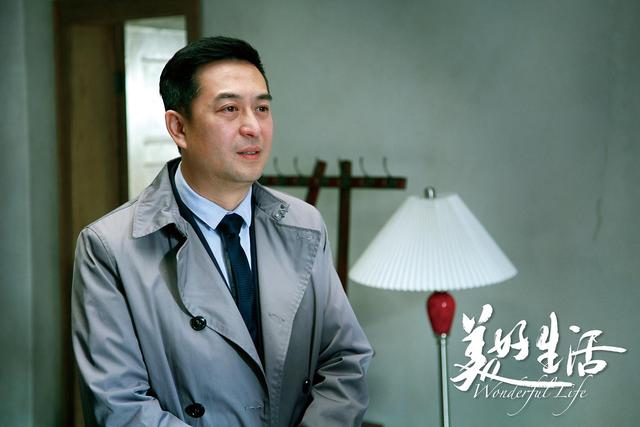 张嘉译个人资料，张嘉译个人资料及图片（“影帝”张嘉译戒“麻瘾”）