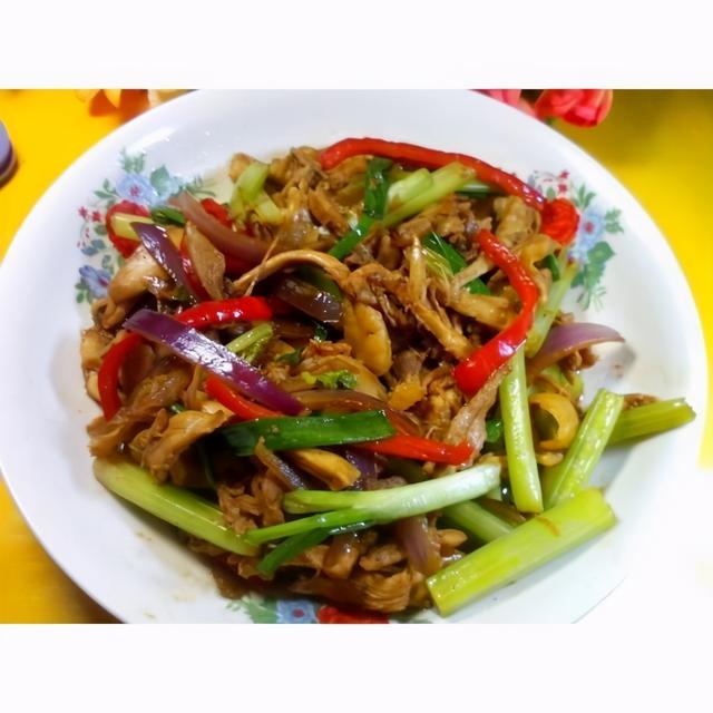 好吃的美食，好吃的美食做法（味道鲜美好吃不腻）