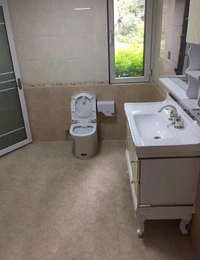 买了一楼的房子后悔了怎么办，买电梯房一楼后悔死了怎么办（买了一楼的房子）