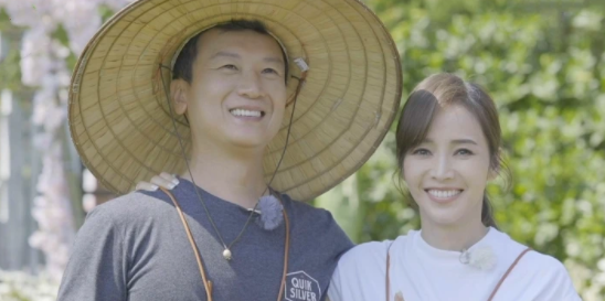 42岁侯佩岑为老公庆生，曾是周杰伦白月光，后嫁富豪住近亿元豪宅