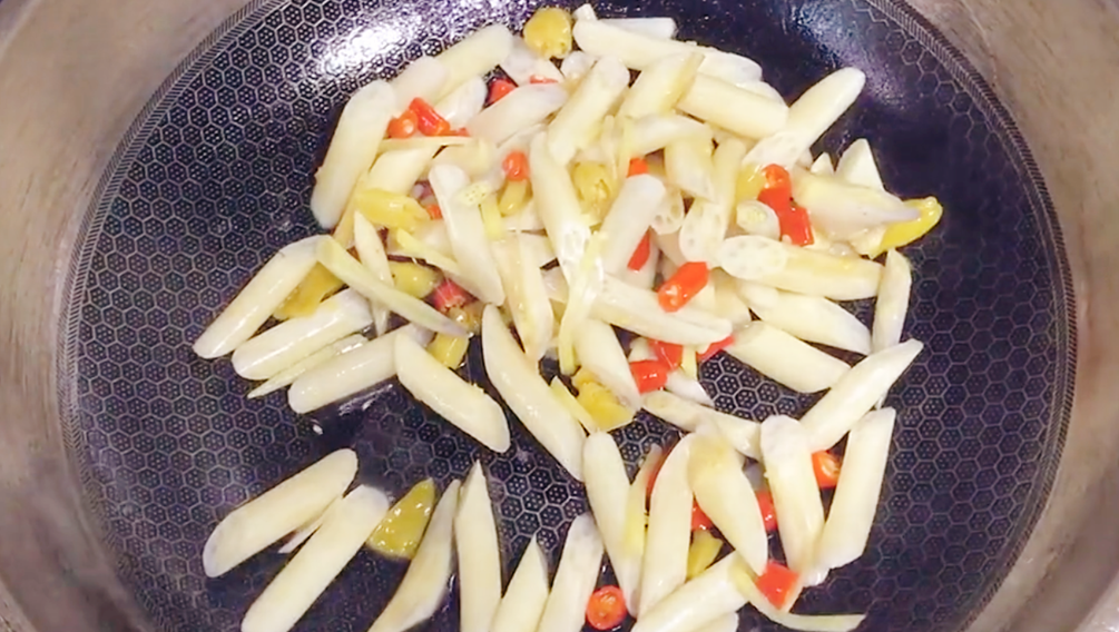 圖片[4]-【酸辣藕帶】做法步驟圖 酸辣爽脆又下飯 貴點也值得-起舞食譜網