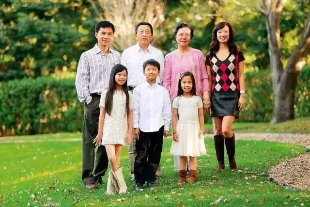 世界上最黑的孩子到底有多黑，还记得全世界最黑宝宝吗如今5岁长成这样