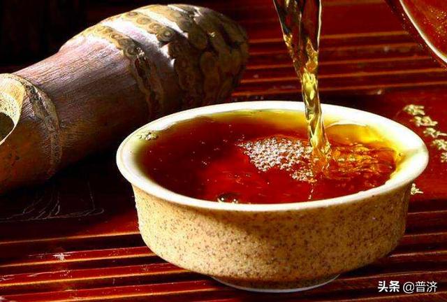 黄酒的功效与作用，黄酒的功效与作用副作用（黄酒：滋润国人几千年）