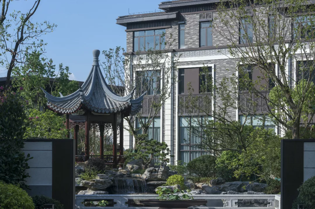 东莞高铁站在哪里，东莞高铁站在哪里地图（看懂了跟着交通蓝图去买房）