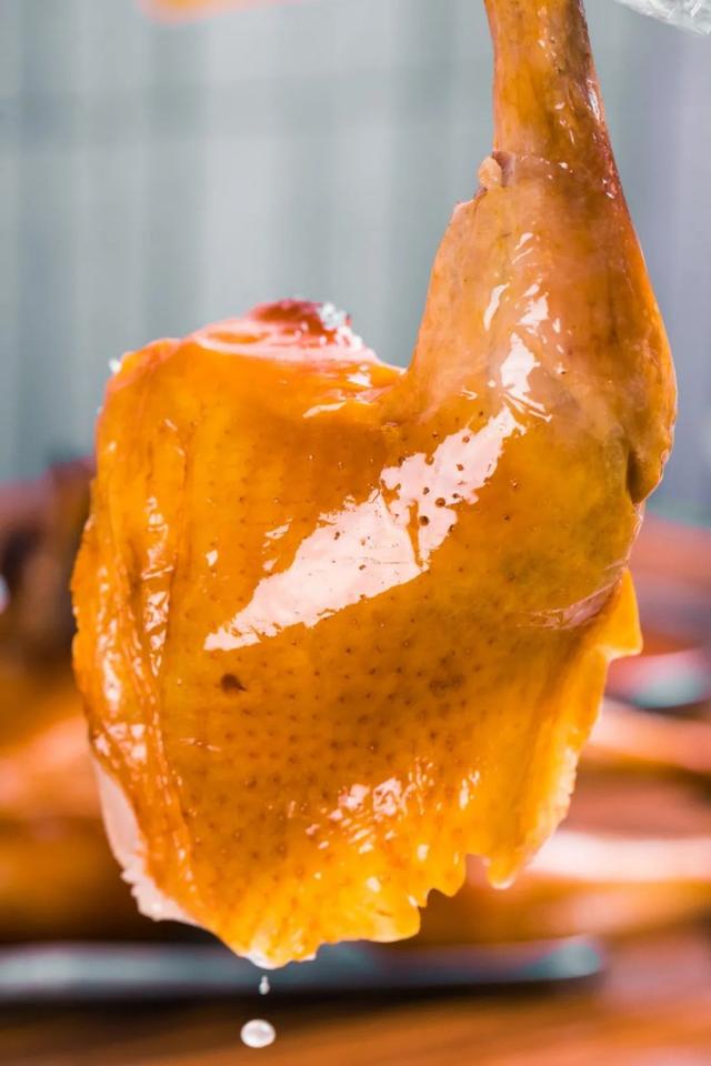 请问深圳哪里有非常好吃的烧鸡，深圳哪里的鸡煲好吃（2个月连开3家店）