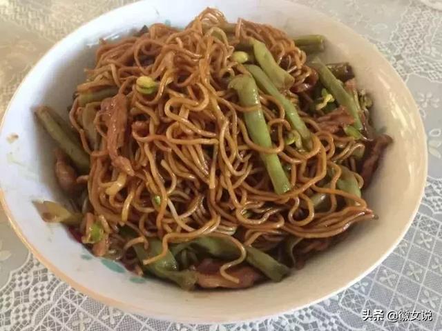 油蛤蟆怎么做才好吃，安徽临泉经典美食不吃遍绝不罢休