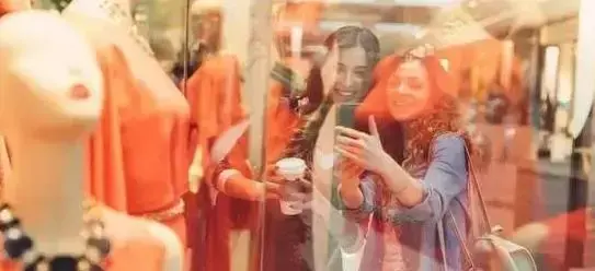 如何销售服装(销售的技巧与口才)