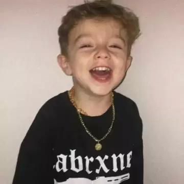 可爱傻屌头像微信，可爱傻屌头像（一些可爱又沙雕的头像）