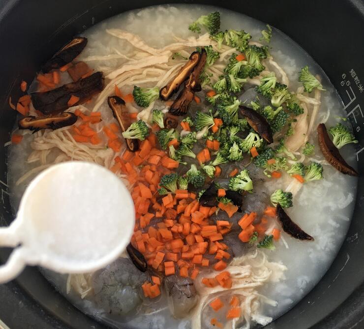 圖片[8]-【香菇西藍花蝦仁粥】做法步驟圖 孩子常吃長智力 又長個-起舞食譜網(wǎng)