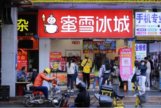 在美团上怎么开店，怎么在美团上开店（无边界的美团，亲自下场开店）