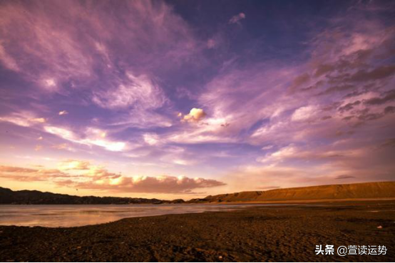 乘风破浪下一句，扬帆起航正当时 砥砺前行铸辉煌（终将破茧成蝶迎胜利）