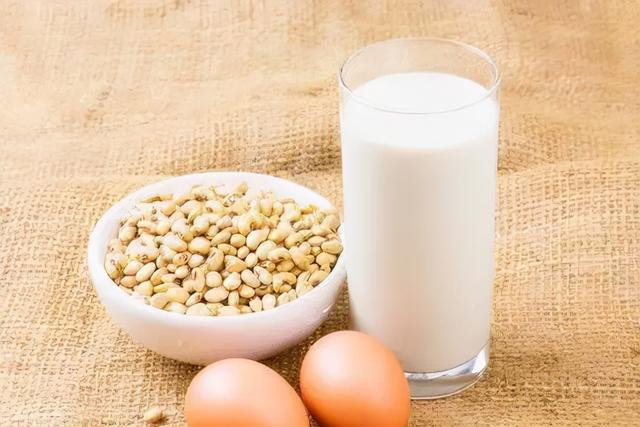 防治过敏性疾病专家建议这样做，身体过敏反反复复发作是什么原因