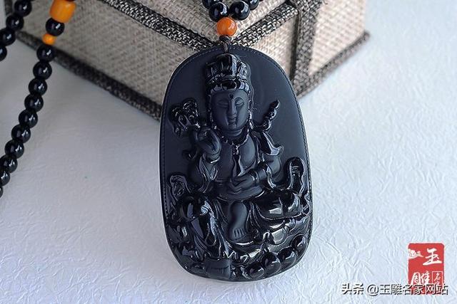 彩虹眼黑曜石是什么，黑曜石的彩虹眼怎么看（曜石价格都很便宜吗）